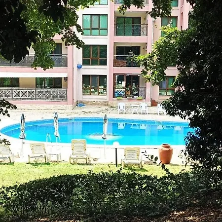 Marillian Apartment Golden Sands